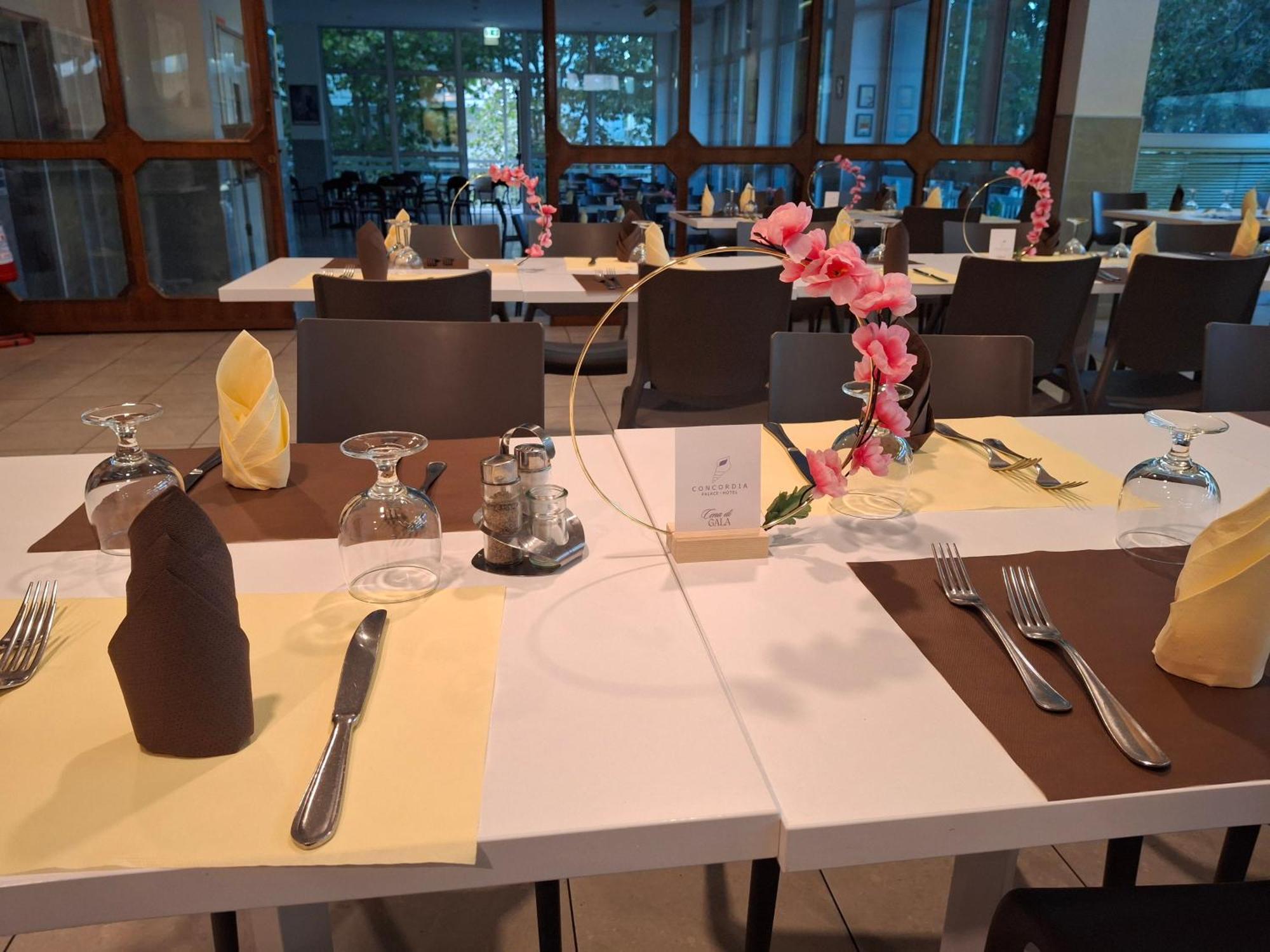 Hotel Concordia Palace Rimini Ngoại thất bức ảnh