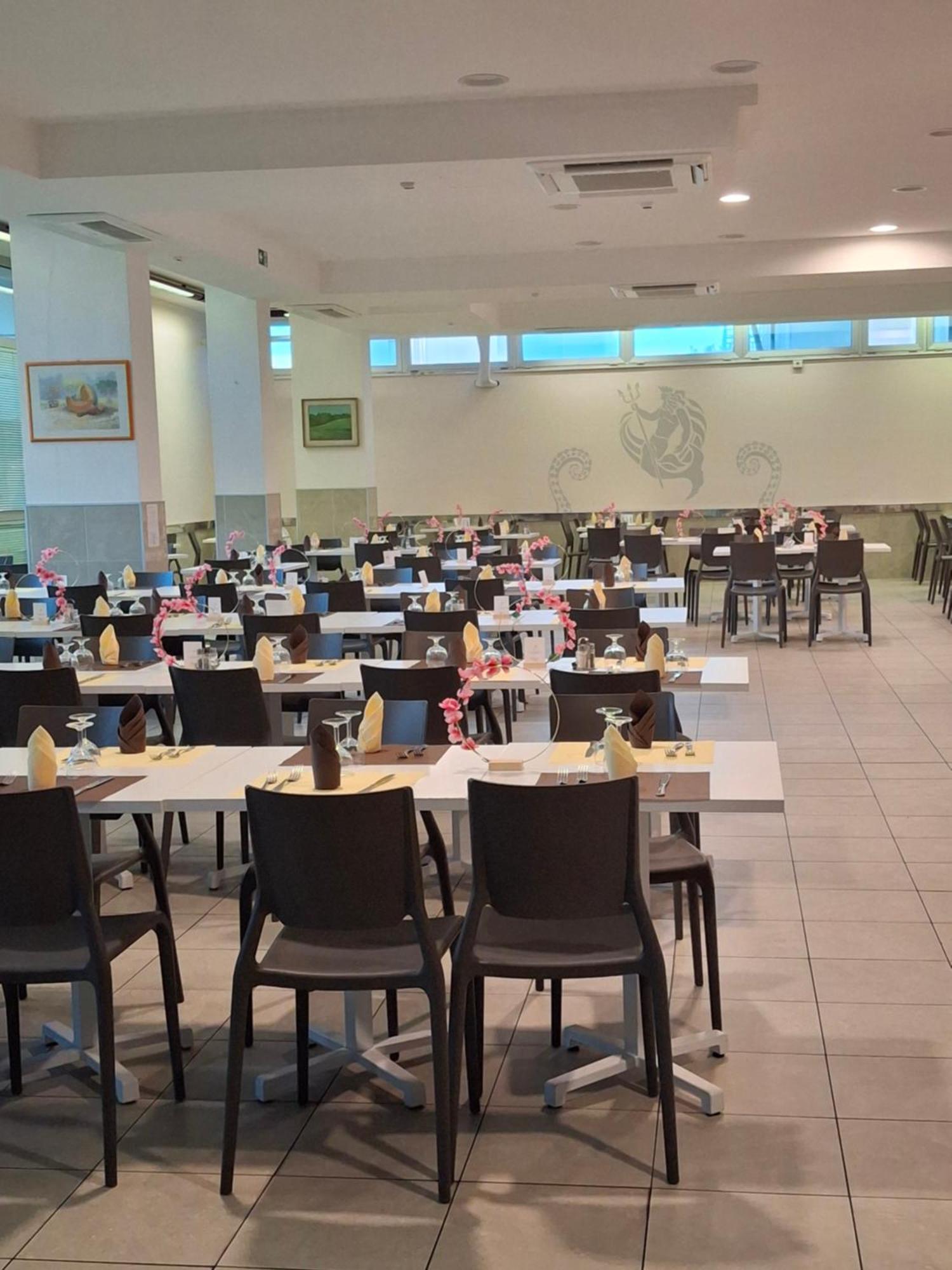 Hotel Concordia Palace Rimini Ngoại thất bức ảnh